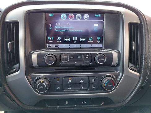 Used 2017 GMC Sierra 1500 SLE w/ Max Trailering Package image 19