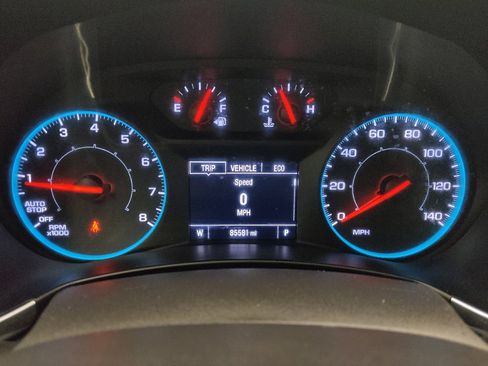 Used 2022 Chevrolet Equinox LS w/ Driver Confidence II Package FWD image 23