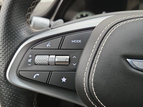 Used 2025 Genesis GV70 3.5T Sport w/ Sport Advanced Package image 33