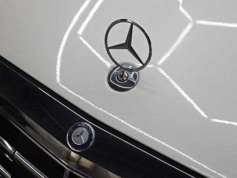 Used 2015 Mercedes-Benz S 550 Sedan image 24