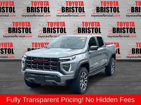 Used 2024 GMC Canyon AT4 w/ AT4 Premium Package AWD/4WD image 8