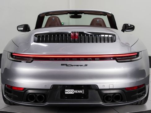 Used 2020 Porsche 911 Carrera S image 8