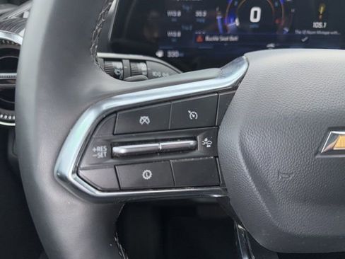 Used 2025 Chevrolet Equinox LT image 32