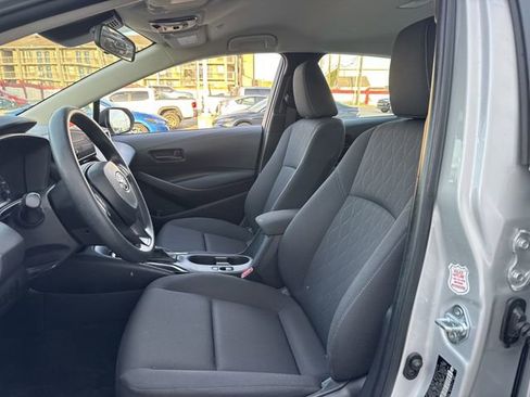 Used 2024 Toyota Corolla LE image 25