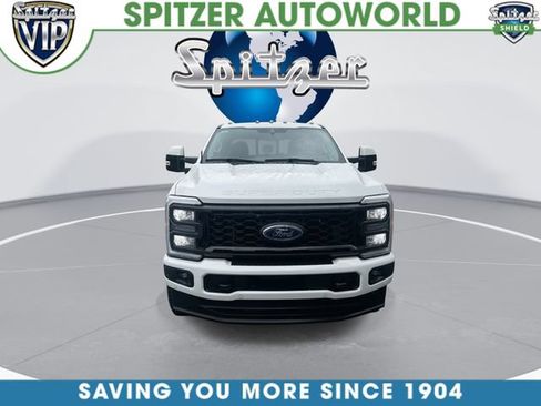 Used 2023 Ford F250 Lariat w/ Lariat Ultimate Package AWD/4WD image 3