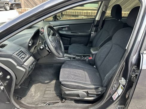 Used 2014 Subaru Impreza 2.0i Premium w/ Popular Package #2 AWD/4WD image 9