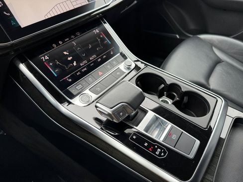 Used 2022 Audi Q7 3.0T Premium Plus image 13