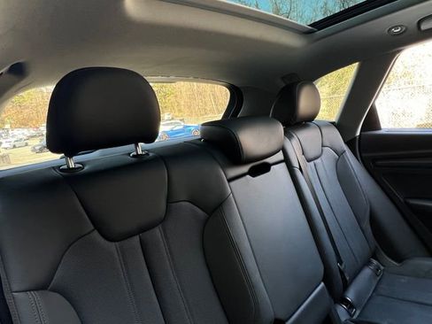Used 2018 Audi Q5 2.0T w/ Premium Plus Package image 30