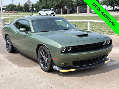 Used 2023 Dodge Challenger R/T w/ Plus Package RWD image 1