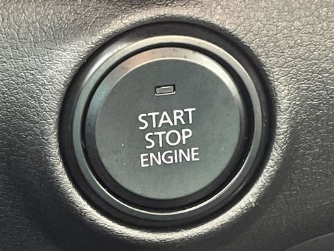 Used 2021 MAZDA MAZDA3 s image 27