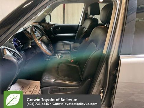 Used 2016 INFINITI QX80 Luxe w/ 22" Wheel Package image 12