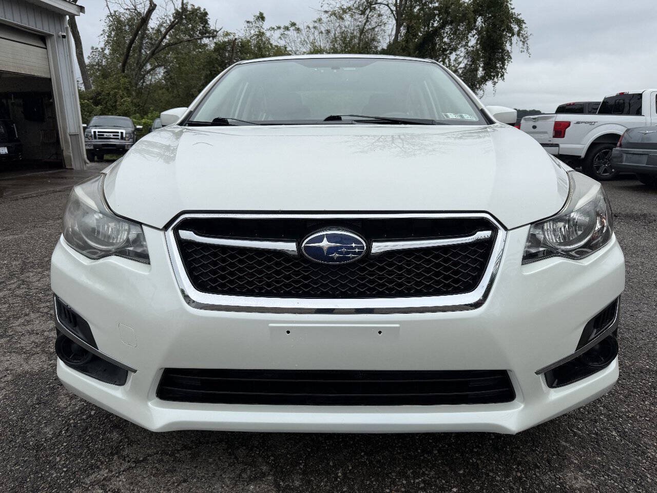 Used 2016 Subaru Impreza 2.0i Premium AWD/4WD image 2