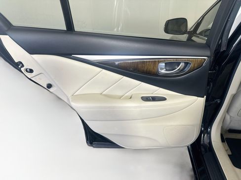 Used 2019 INFINITI Q50 Luxe w/ Essential Package (3.0T Luxe) RWD image 26