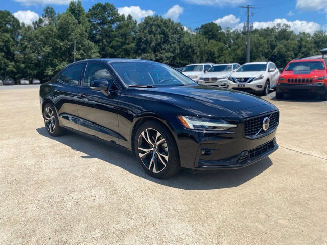 Used 2024 Volvo S60 B5 Core AWD/4WD image 4