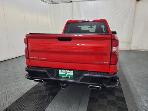 Used 2019 Chevrolet Silverado 1500 Custom Trail Boss w/ Custom Convenience Package AWD/4WD image 7