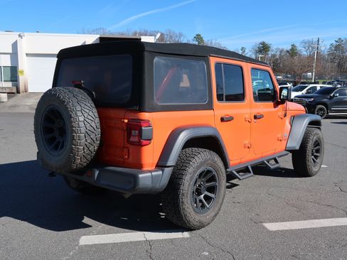 Used 2018 Jeep Wrangler Unlimited Sport S image 21