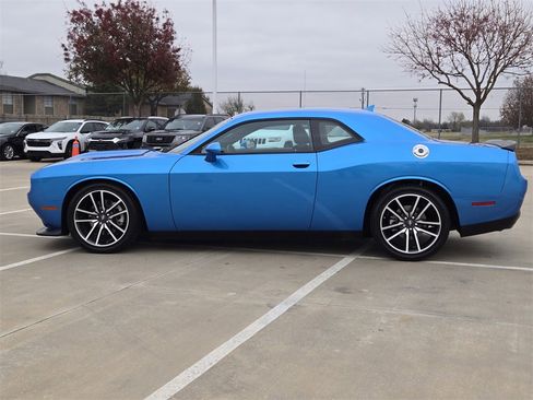 Used 2023 Dodge Challenger GT w/ Plus Package image 5