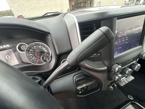 Used 2024 RAM 2500 Big Horn image 21