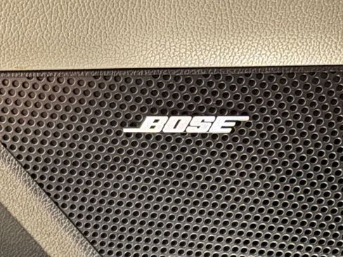 Used 2023 Kia Sorento SX Prestige image 9