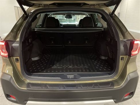 Certified 2025 Subaru Outback Touring XT w/ Popular Package #2 image 15