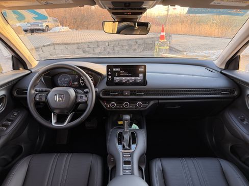 Used 2026 Honda HR-V EX-L image 16