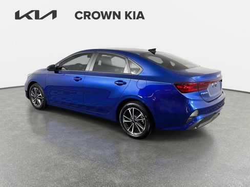 Certified 2024 Kia Forte LXS w/ LXS Technology Package FWD image 7