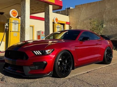 Used 2020 Ford Mustang Shelby GT350 w/ Technology Package RWD image 2