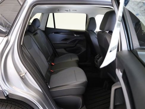 New 2026 Volkswagen Tiguan SE AWD/4WD image 32