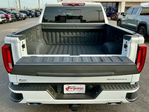 Used 2022 GMC Sierra 1500 Denali image 17