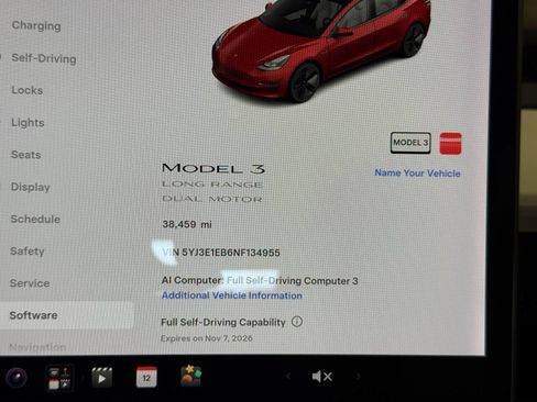 Used 2022 Tesla Model 3 Long Range AWD/4WD image 10