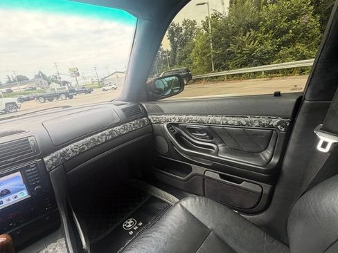 Used 2001 BMW 740iL RWD image 14