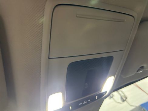 New 2026 Honda CR-V EX-L image 18