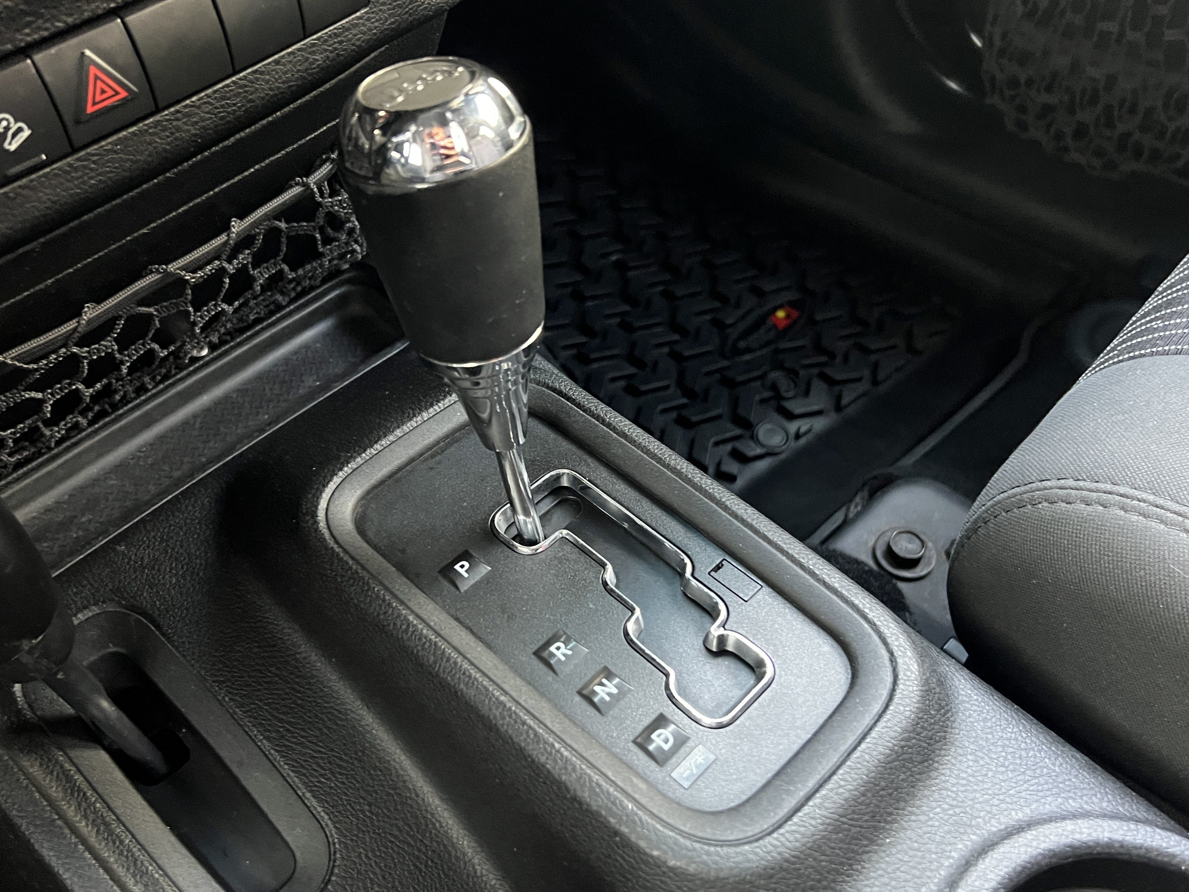 Used 2012 Jeep Wrangler Unlimited Sport AWD/4WD image 30