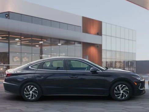 Used 2020 Hyundai Sonata Blue image 4