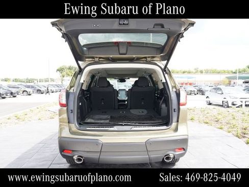 Certified 2025 Subaru Ascent Touring image 9
