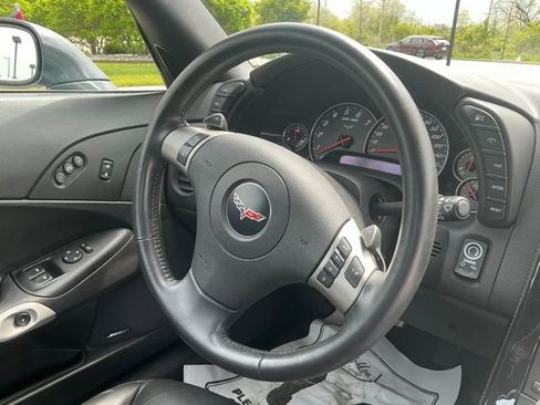 Used 2009 Chevrolet Corvette Convertible w/ Preferred Equipment Group RWD image 17