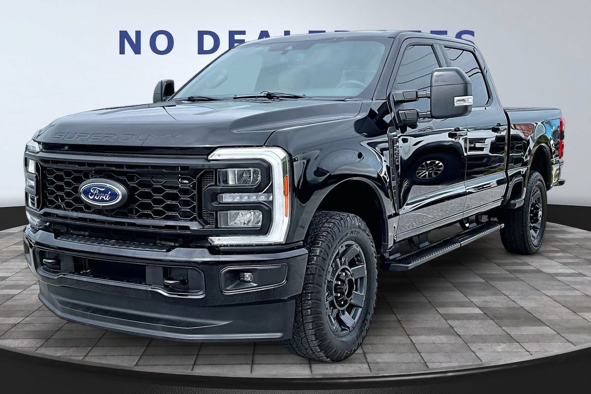 Used 2024 Ford F250 Lariat w/ Sport Appearance Package AWD/4WD image 1