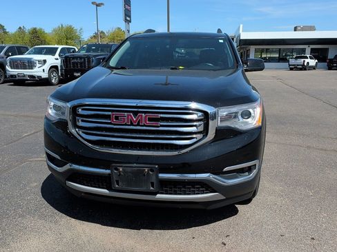 Used 2017 GMC Acadia SLE AWD/4WD image 3