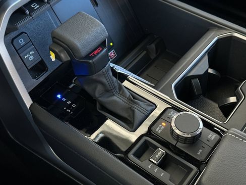 New 2026 Toyota Tundra Limited image 18