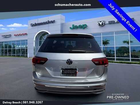 Used 2024 Volkswagen Tiguan SE FWD image 6
