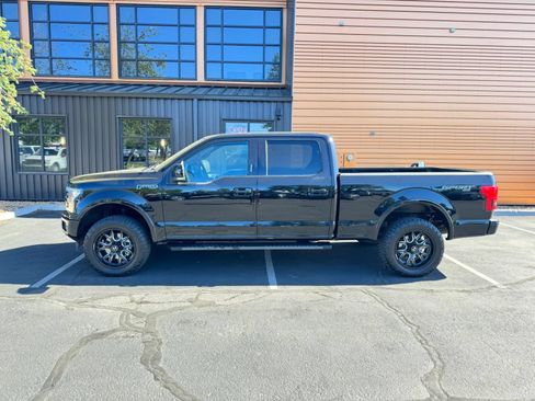 Used 2018 Ford F150 Lariat w/ Equipment Group 502A Luxury AWD/4WD image 2