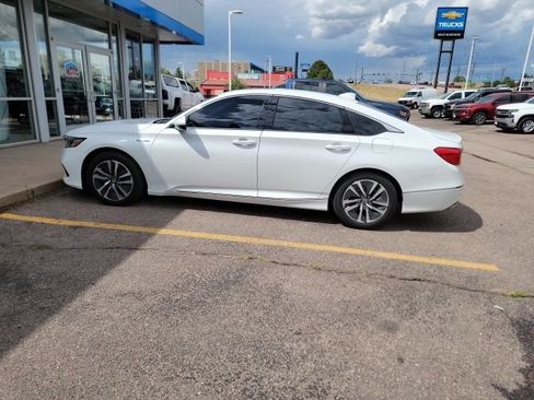 Used 2022 Honda Accord EX-L image 8