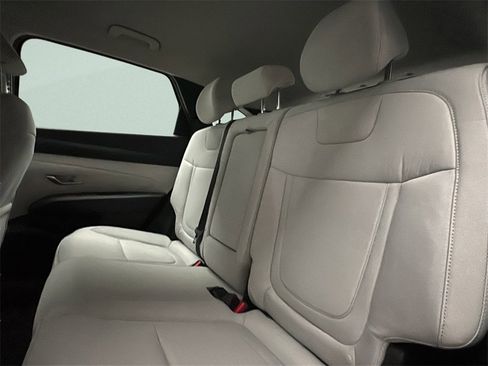 New 2026 Hyundai Tucson Blue SE image 10