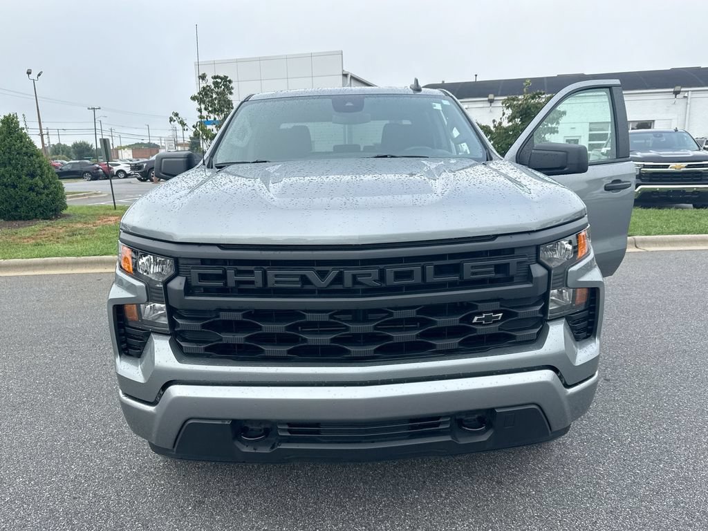 Used 2025 Chevrolet Silverado 1500 Custom w/ Turbomax Blackout Package AWD/4WD image 30