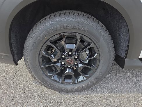 New 2025 Nissan Armada PRO-4X w/ Pro-4X Premium Package image 7