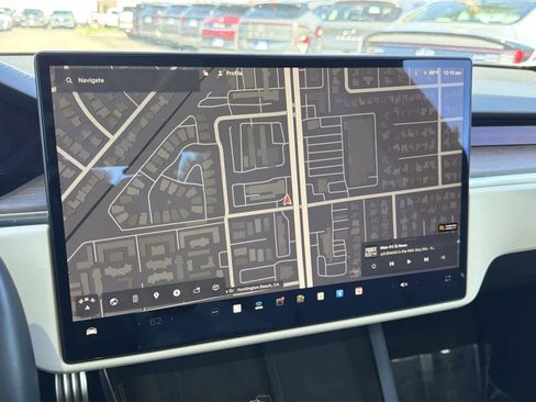 Used 2023 Tesla Model S image 15