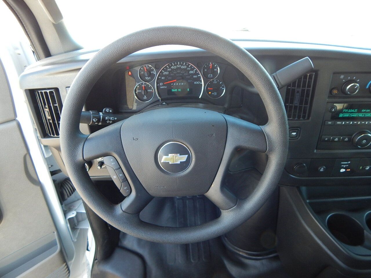 Used 2025 Chevrolet Express 2500 Extended w/ Communications Package RWD image 24