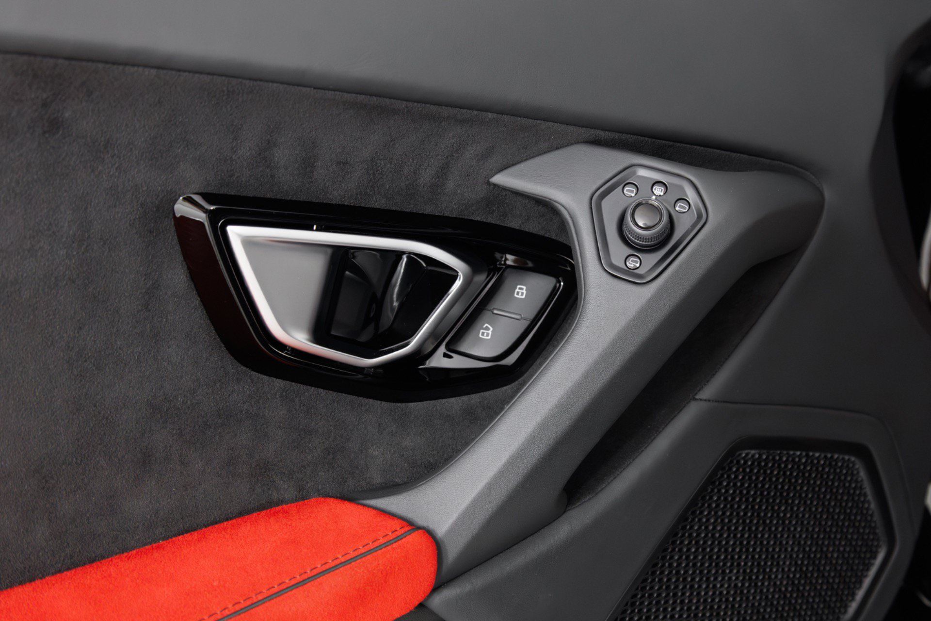 Used 2023 Lamborghini Huracan EVO RWD image 34