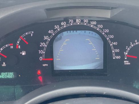 Used 2007 Chrysler Pacifica Limited image 21