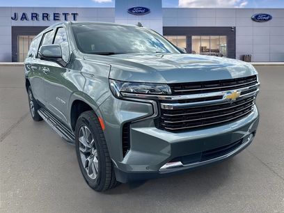 Used 2024 Chevrolet Suburban LT w/ Luxury Package